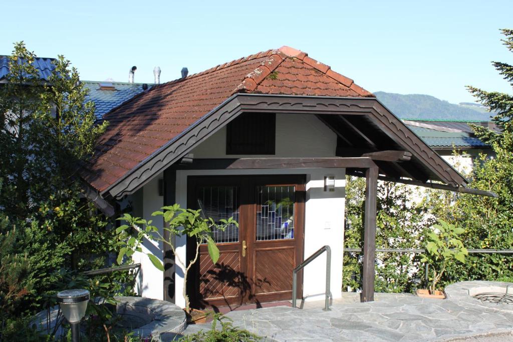 Seegasthof Hois'N Wirt - Hotel Mit Wellnessbereich Гмунден Экстерьер фото