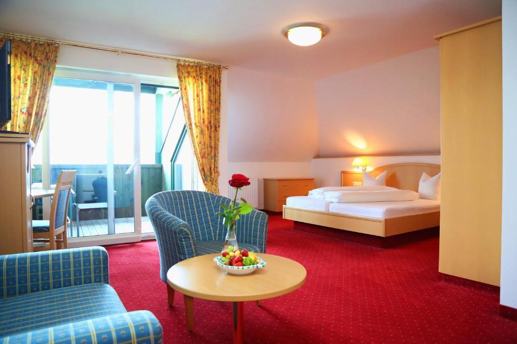 Seegasthof Hois'N Wirt - Hotel Mit Wellnessbereich Гмунден Экстерьер фото